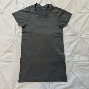 Lululemon Dark Gray/Green Swifty Tech Short Sleeve